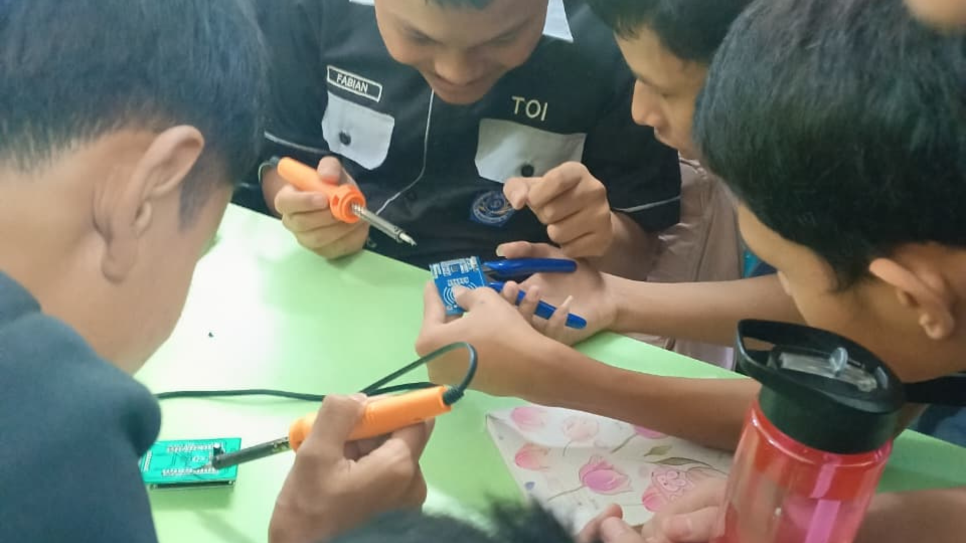 Desain tanpa judul (44)