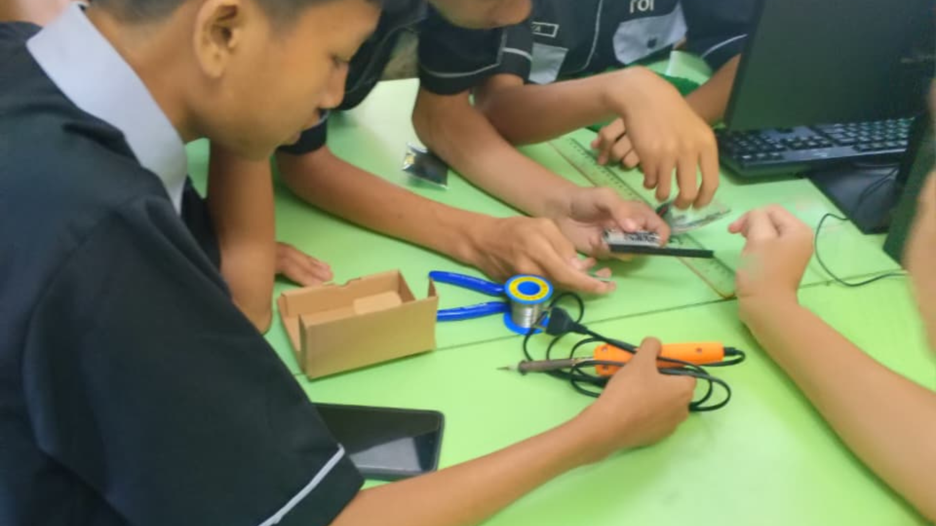 Desain tanpa judul (45)