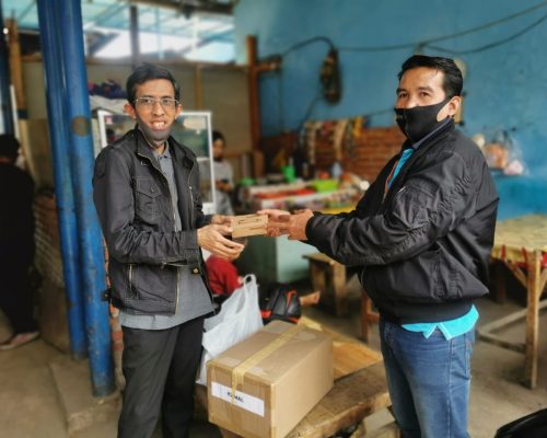 Pemasangan GPS Tracker di Angkot 3